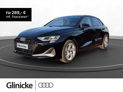 Brillantschwarz Neu 2025 Audi A3 Advanced Limousine | 33.890 €