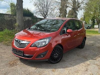 Usata Opel Meriva Innovation 140 CV (102 kW) 2013 Rosso Monovolume