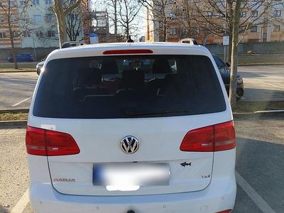 Gebraucht VW Touran 140 PS (102 kW) 2011 Weiß Van / Kleinbus
