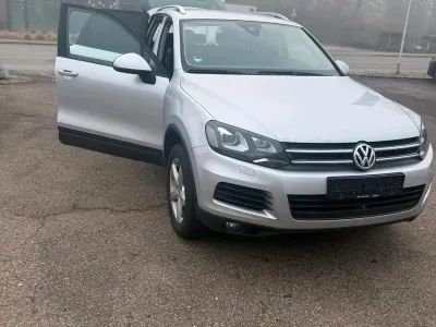 Gebraucht VW Touareg 204 PS (150 kW) 2012 Grau SUV