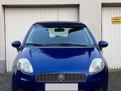 Gebraucht Fiat Punto Active 77 PS (56 kW) 2009 Blau Kleinwagen