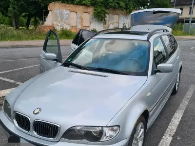Gebraucht BMW 320 150 PS (110 kW) 2004 Silber Kombi