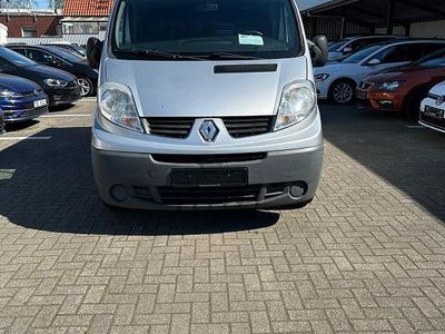 Second-hand Renault Trafic 114 CP (83 kW) 2010 Gri Monovolum