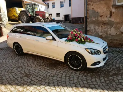 Gebraucht Mercedes E350 Avantgarde 252 PS (185 kW) 2013 Weiß Kombi