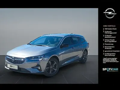Second-hand Opel Insignia Elegance 174 CP (127 kW) 2022 Gri Break