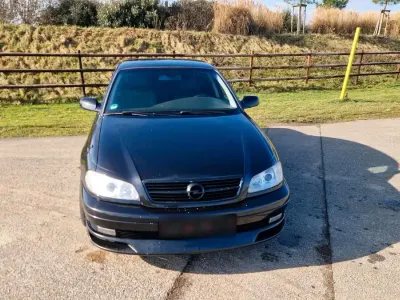 Gebraucht Opel Omega 145 PS (106 kW) 2003 Schwarz Limousine