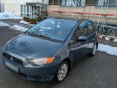 Gebraucht Mitsubishi Colt 95 PS (69 kW) 2009 Grau Kleinwagen