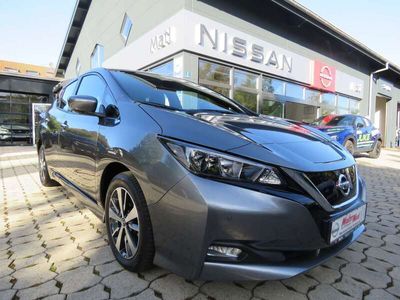 gebraucht Nissan Leaf N-Connecta 40kWh 150PS mit 360°-Kamera