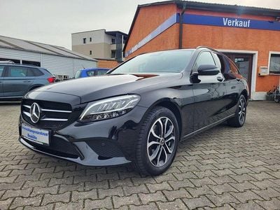 Gebraucht Mercedes C180 Avantgarde 156 PS (114 kW) 2019 Schwarz Limousine