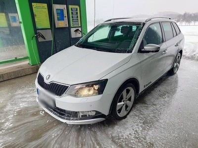 Gebraucht Skoda Fabia ScoutLine 110 PS (80 kW) 2016 Weiß Kombi