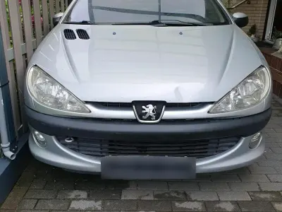 Gebraucht Peugeot 206 CC 2003 Grau Cabrio