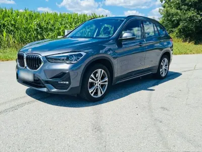 Gebraucht BMW X1 Sport Line 190 PS (139 kW) 2019 Grau SUV