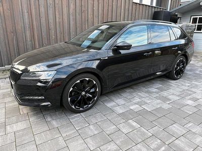 Gebraucht Skoda Superb SportLine 190 PS (139 kW) 2020 Schwarz Kombi
