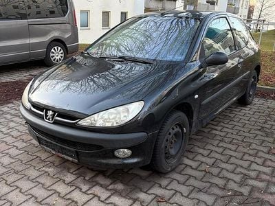 Gebraucht Peugeot 206 75 PS (55 kW) 2005 Schwarz Kleinwagen