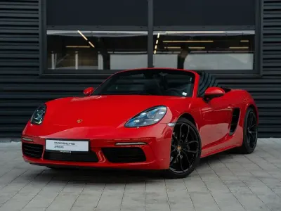 Gebraucht Porsche 718 Edition 299 PS (219 kW) 2025 Rot Cabrio