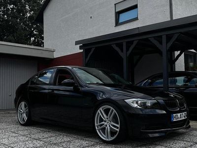 Schwarz Gebraucht 2006 BMW 320 M Sport Limousine | 8.000 € (Teuer)