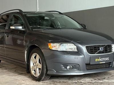 Gebraucht Volvo V50 Momentum 136 PS (100 kW) 2011 Grau Kombi