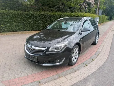 Gebraucht Opel Insignia 163 PS (119 kW) 2015 Schwarz Kombi