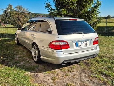 Gebraucht Mercedes E350 Avantgarde 272 PS (200 kW) 2005 Silber Kombi