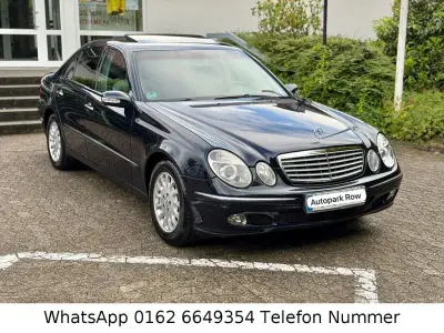 Gebraucht Mercedes E220 Elegance 150 PS (110 kW) 2005 Blau Limousine