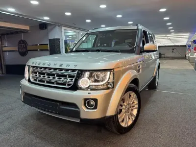 Gebraucht Land Rover Discovery 4 HSE 256 PS (188 kW) 2015 Silber SUV