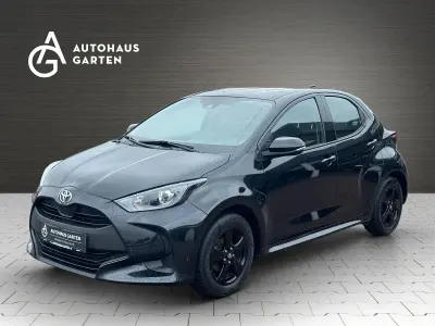 Gebraucht Toyota Yaris Comfort 125 PS (91 kW) 2021 Schwarz Kleinwagen