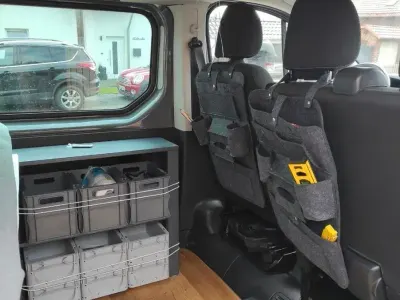 Gebraucht Opel Vivaro 145 PS (106 kW) 2018 Grau Van / Kleinbus