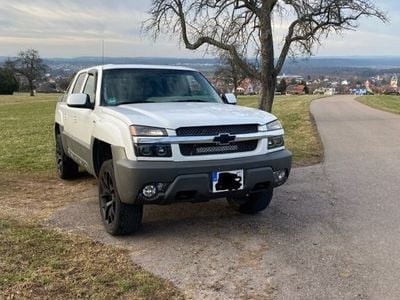 Używany Chevrolet Avalanche 275 KM (202 kW) 2002 Biały Pickup