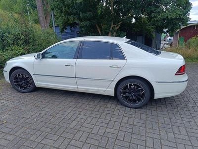 VW Phaeton