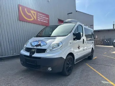 Gebraucht Renault Traffic 115 PS (84 kW) 2010 Weiß Van / Kleinbus
