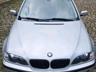 Gebraucht BMW 320 150 PS (110 kW) 2005 Silber Kombi