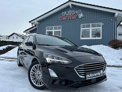 Gebraucht Ford Focus Titanium 125 PS (91 kW) 2019 Schwarz Kombi