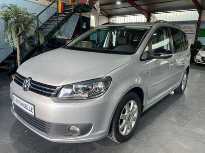 Gebraucht VW Touran Match 140 PS (102 kW) 2013 Silber Van / Kleinbus