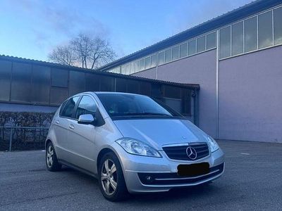 Gebraucht Mercedes A180 Classic 109 PS (80 kW) 2008 Silber Limousine