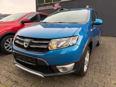 Gebraucht Dacia Sandero Prestige 90 PS (66 kW) 2016 Blau sky Kleinwagen