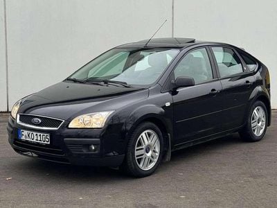Gebraucht Ford Focus Ghia 101 PS (74 kW) 2006 Schwarz Limousine