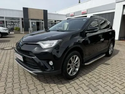 Gebraucht Toyota RAV4 Hybrid Edition 197 PS (144 kW) 2016 Mysticschwarz mica SUV
