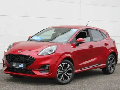 Gebraucht Ford Puma ST-Line 155 PS (114 kW) 2023 Red metallic SUV