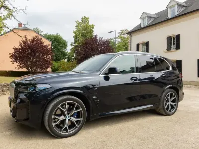 Gebraucht BMW X5 M Sport 313 PS (230 kW) 2023 Blau SUV