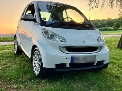 Używany Smart ForTwo Coupé 45 KM (33 kW) 2009 Biały Coupe