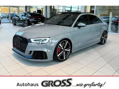 Gebraucht Audi RS3 Comfort 479 PS (352 kW) 2018 Grau Limousine