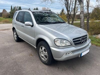 Mercedes ML400