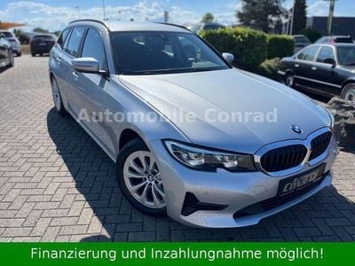 Silber Gebraucht 2020 BMW 318 Advantage Kombi | 13.999 € (Teuer)