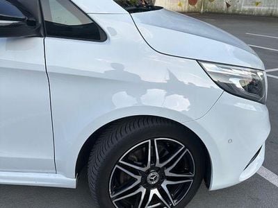 Mercedes V250
