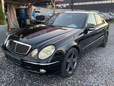 Mercedes E320