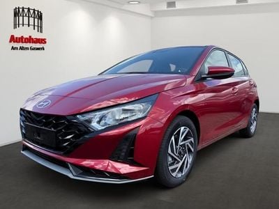 Nuova Hyundai i20 Trend 101 CV (74 kW) 2025 Rosso Utilitaria
