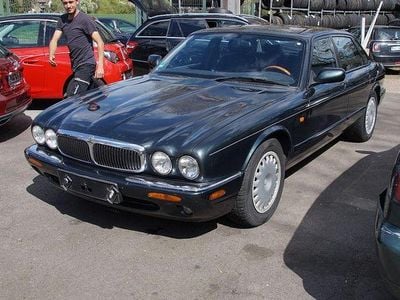 Gebraucht Jaguar XJ 284 PS (208 kW) 1998 Grün Limousine