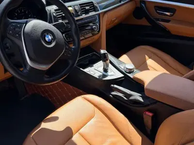 Gebraucht BMW 320 184 PS (135 kW) 2020 Limousine