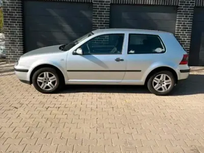 Usado VW Golf 75 HP (55 kW) 2003 Cinzento Coupé