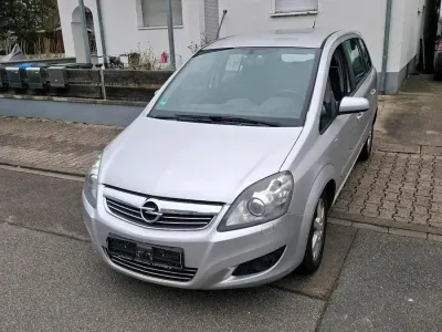 Brugt Opel Zafira 140 HK (102 kW) 2008 Sølv MPV